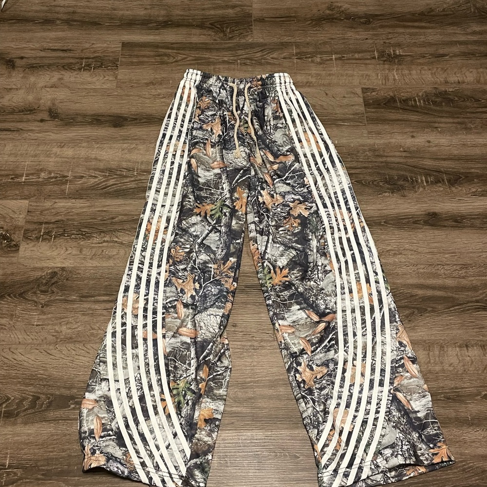 Y2K Camouflage Wide-Leg Pants with Stripes